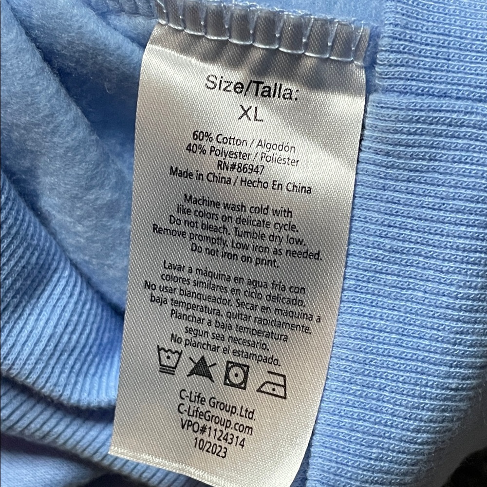 Disney Stitch Blue Sweatshirt Size XL Woman’s - Picture 6 of 7